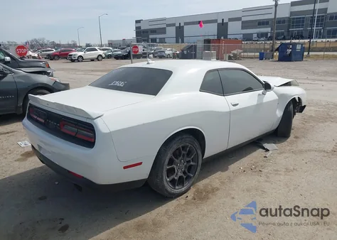 2018 Dodge Challenger Gt z USA, uszkodzony, nr VIN 2C3CDZGG6JH162189